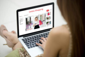 Reasons-To-Buy-Clothes-Online