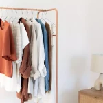 Fashion-Tips-for-Creating-a-Minimalist-Wardrobe